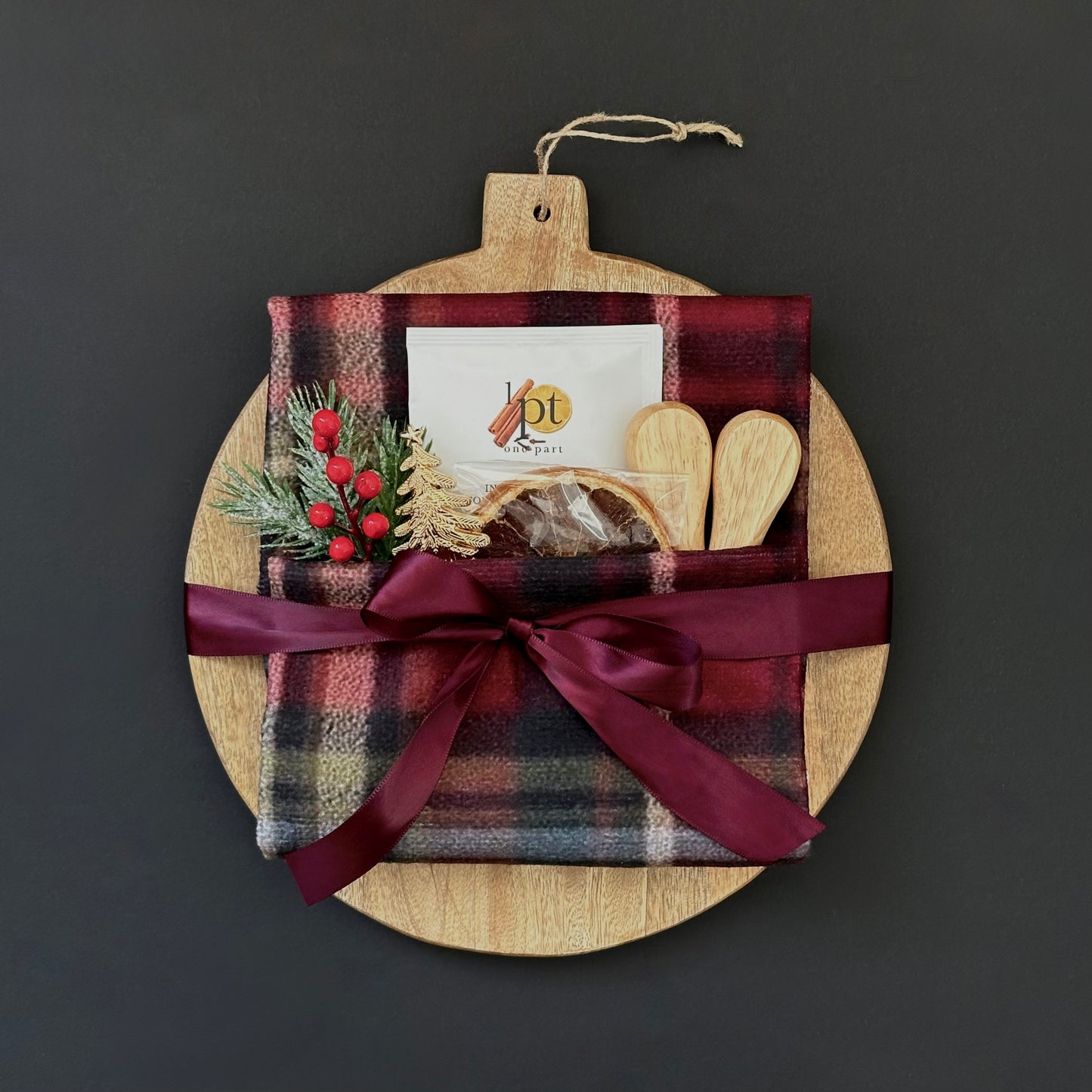 Merry Board: Spiced Cheer