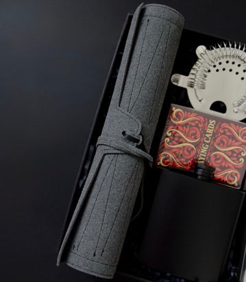 Portable Roll-Up Backgammon Game Set | Black and Red